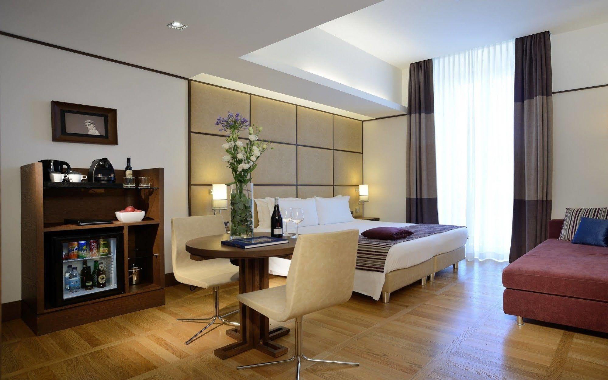 Hotel The Independent Rom